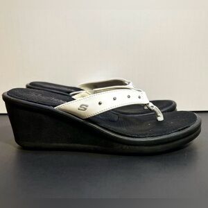 SKECHERS Black & White Silver Stud Wedge Sandals, Size 10
